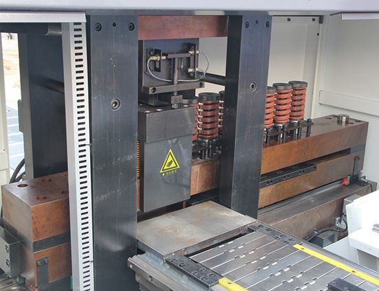 copper busbar punching machine